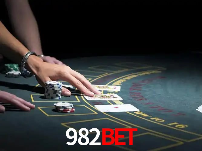 Jogos populares e pagamentos rápidos na 982BET